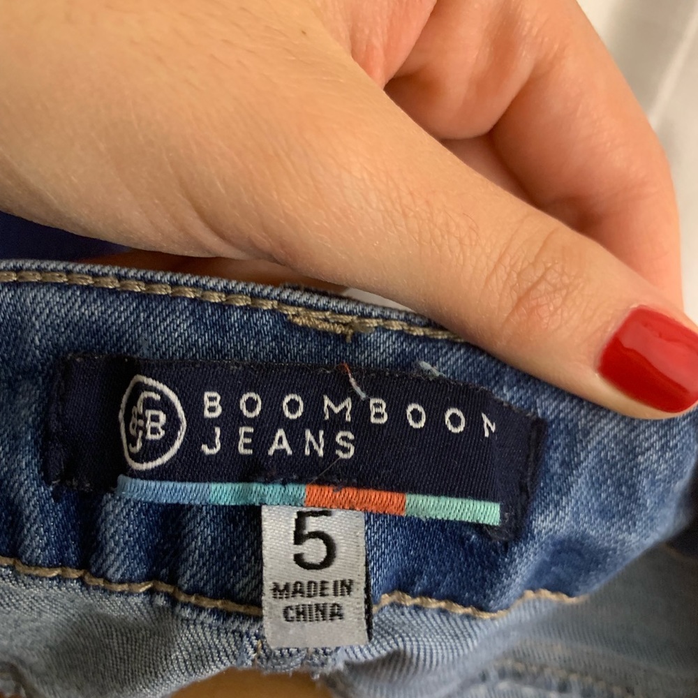 Jeans - Picture 4 of 5